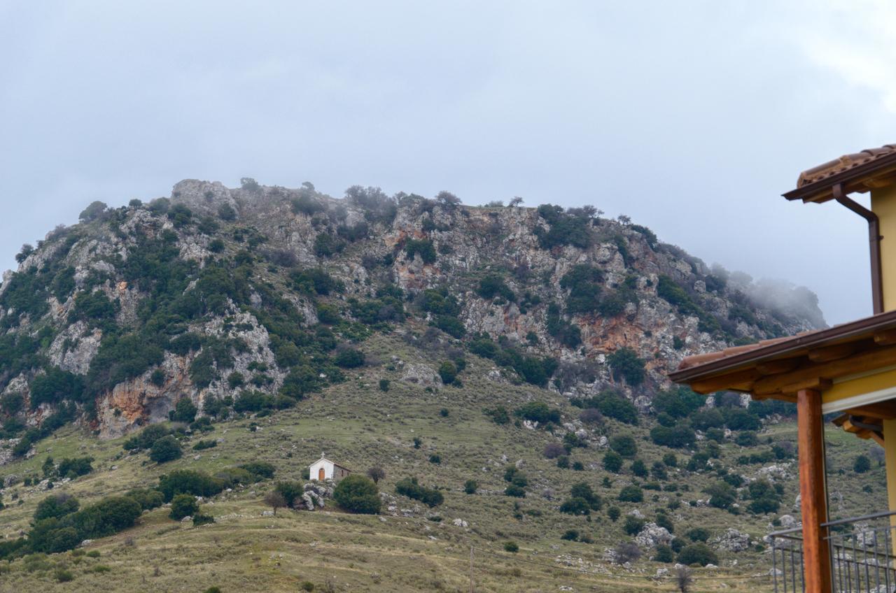 Levandes Houses Καλάβρυτα Εξωτερικό φωτογραφία