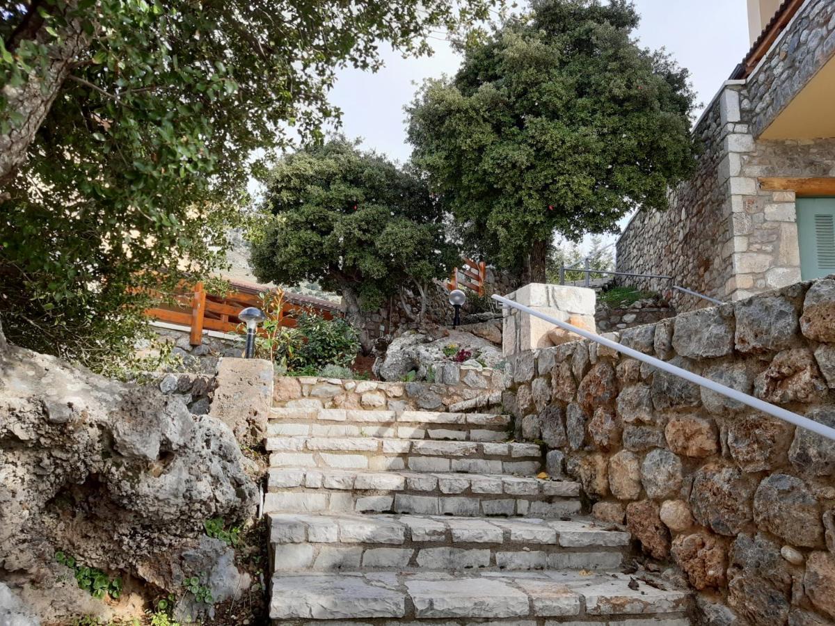 Levandes Houses Καλάβρυτα Εξωτερικό φωτογραφία
